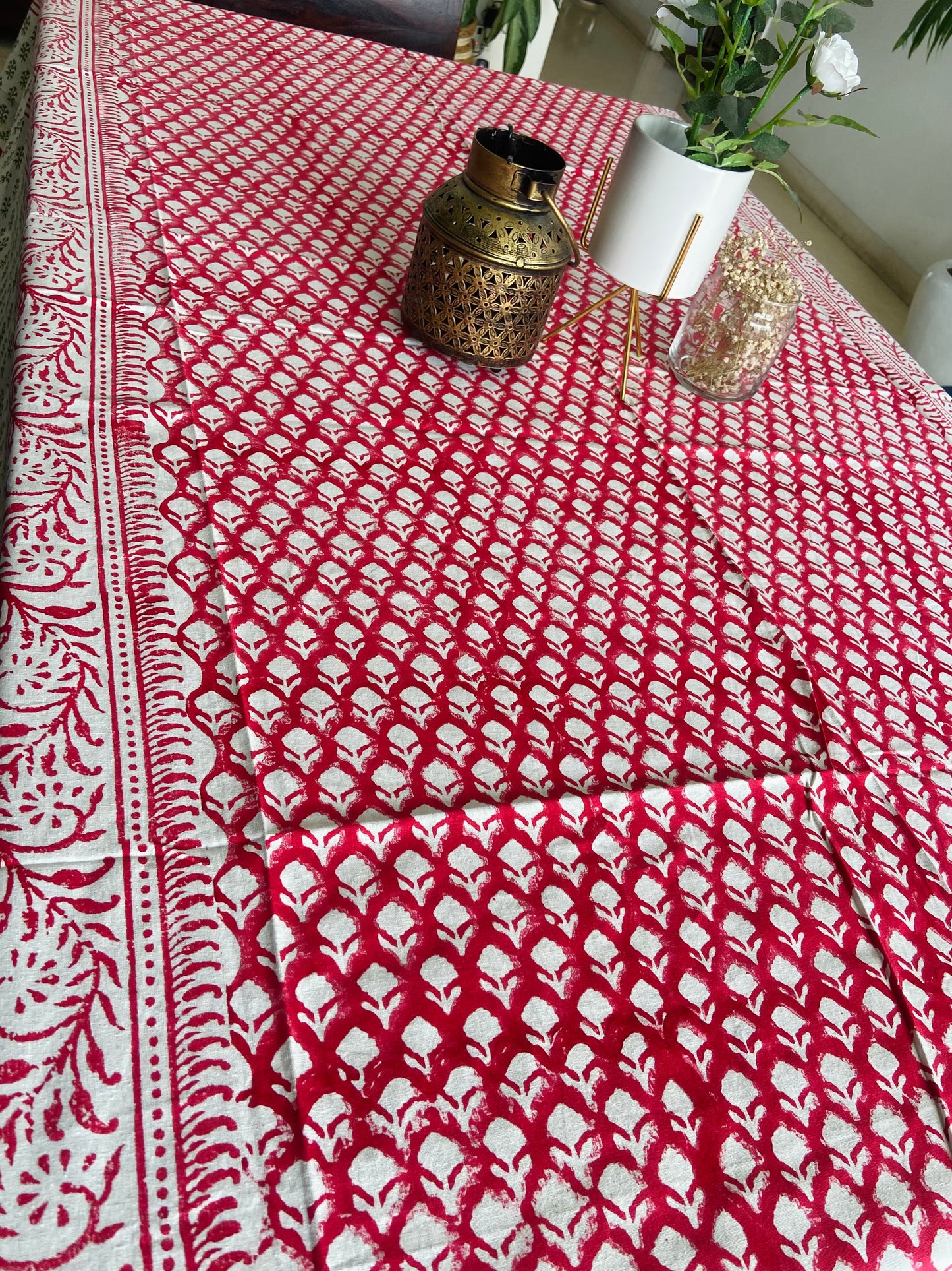 Table Cover - Gulbahar