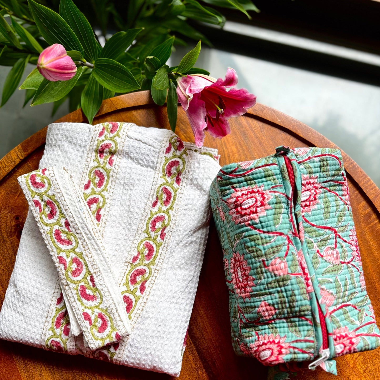 Gifts for Best friend (Spa Robe & travel kit set)