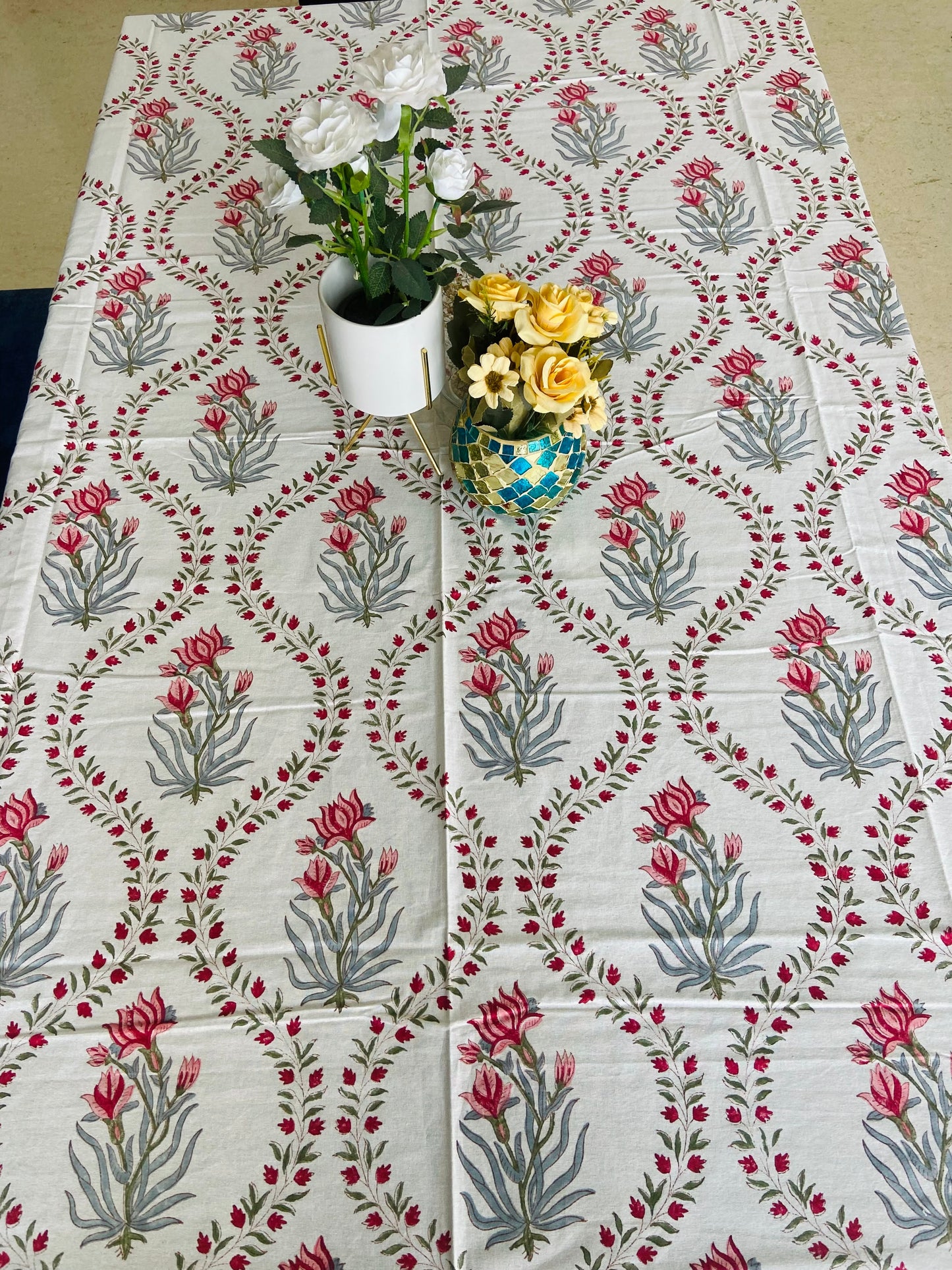 Table Cover - Feroza