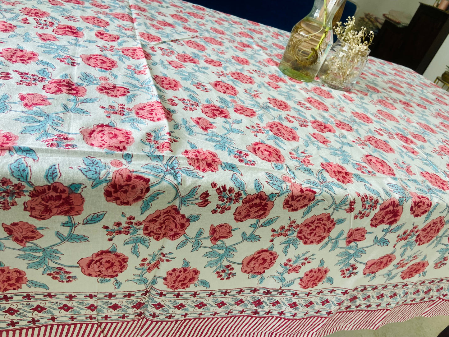 Table Cover - Gulaab