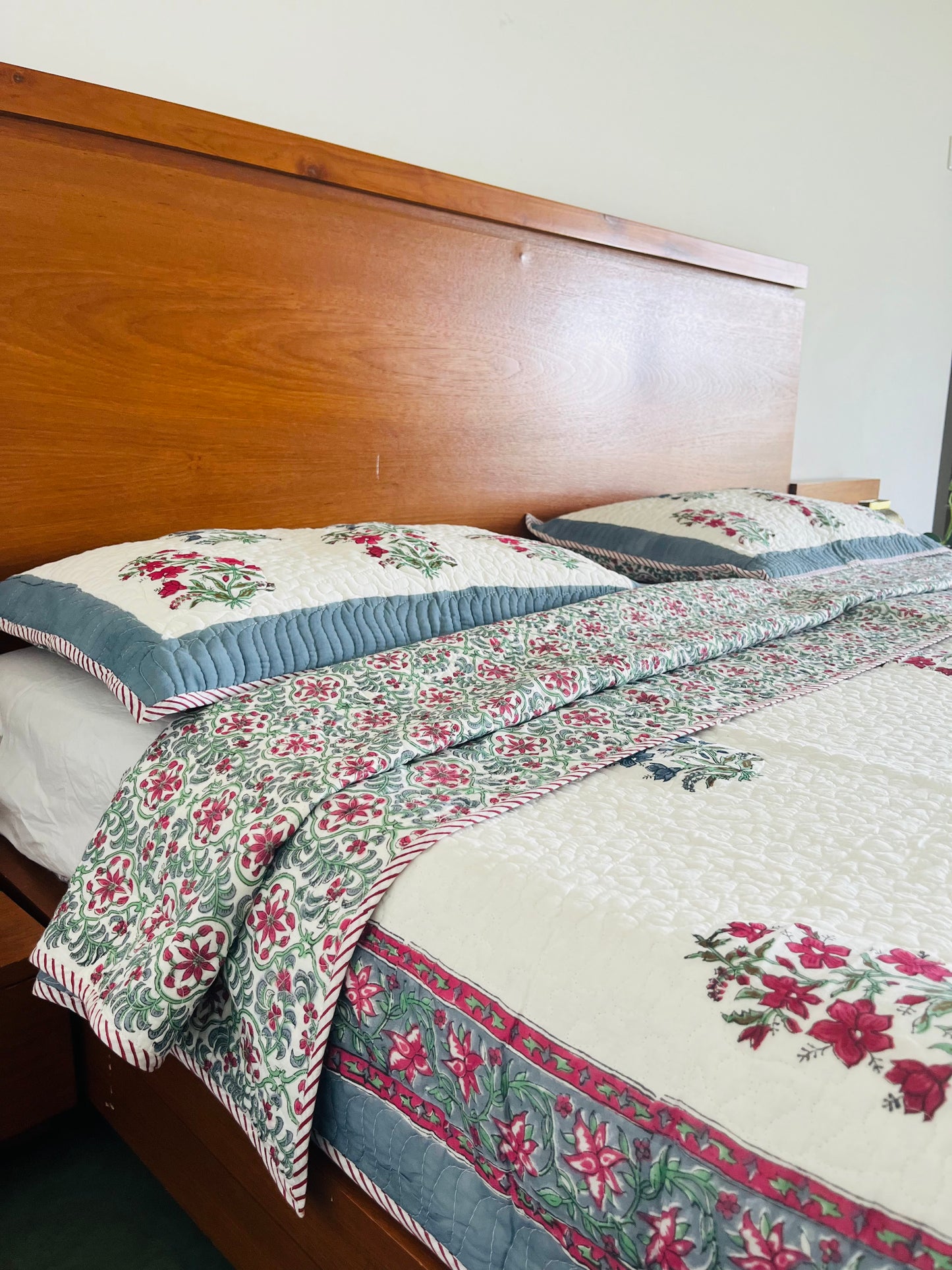 Garden of Blooms Reversible Quilted Bedcover