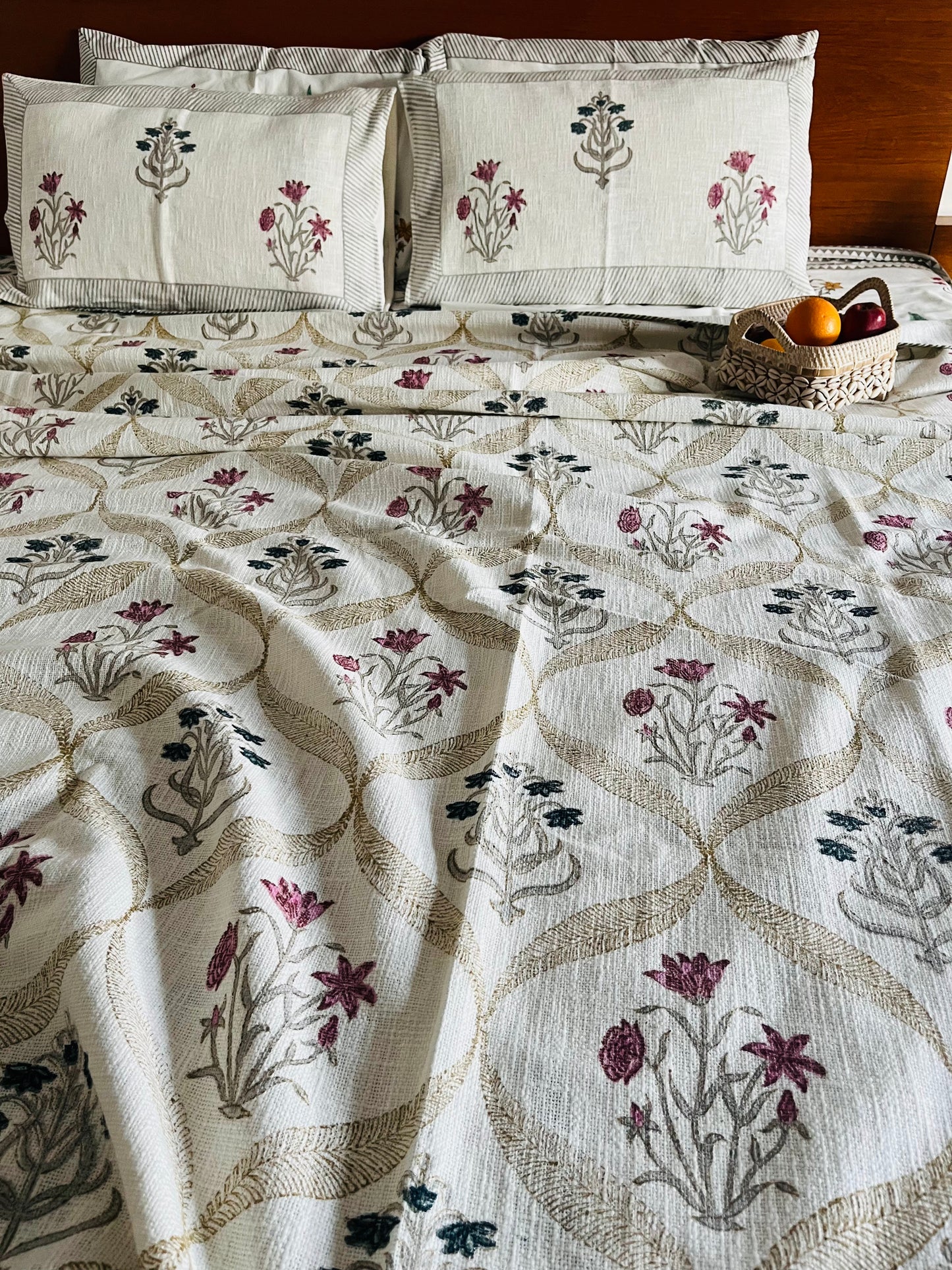 Caribbean Dreams Jute Bedcover