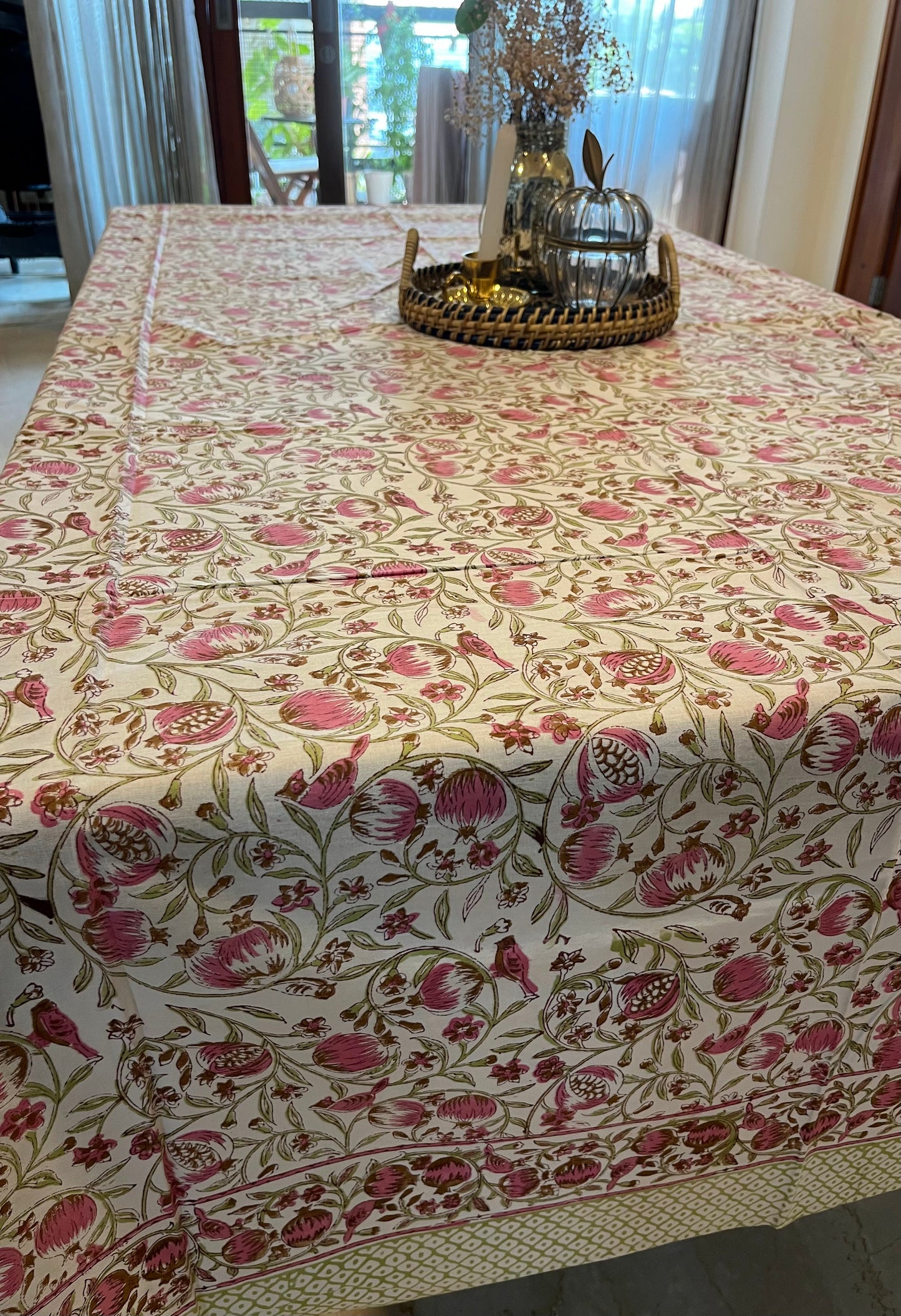 Table Cover - Gulabo