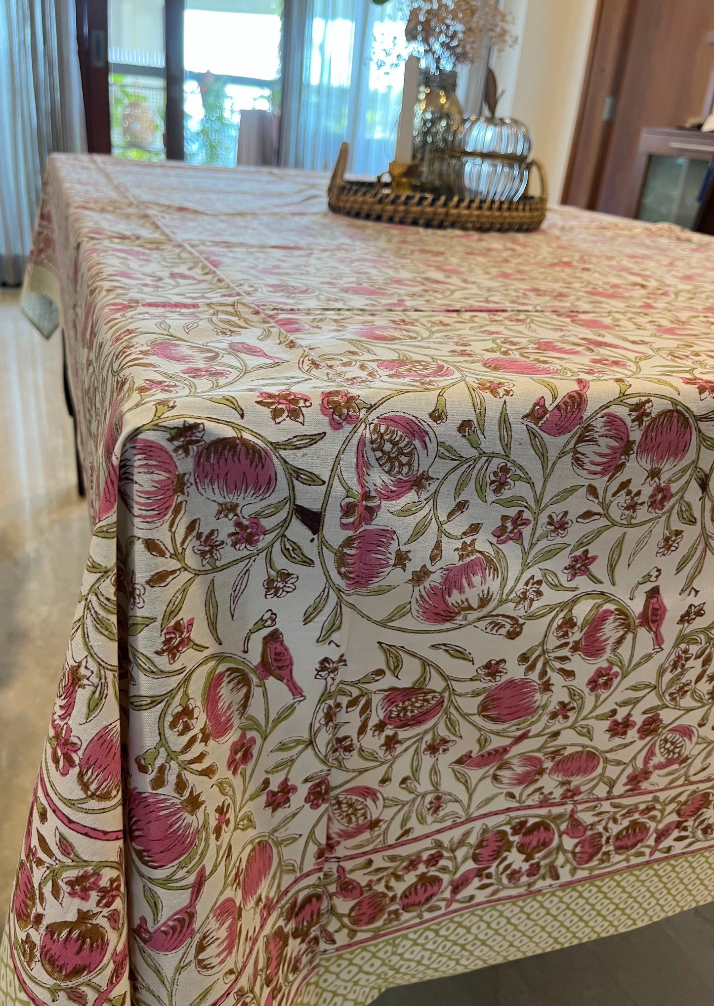 Table Cover - Gulabo