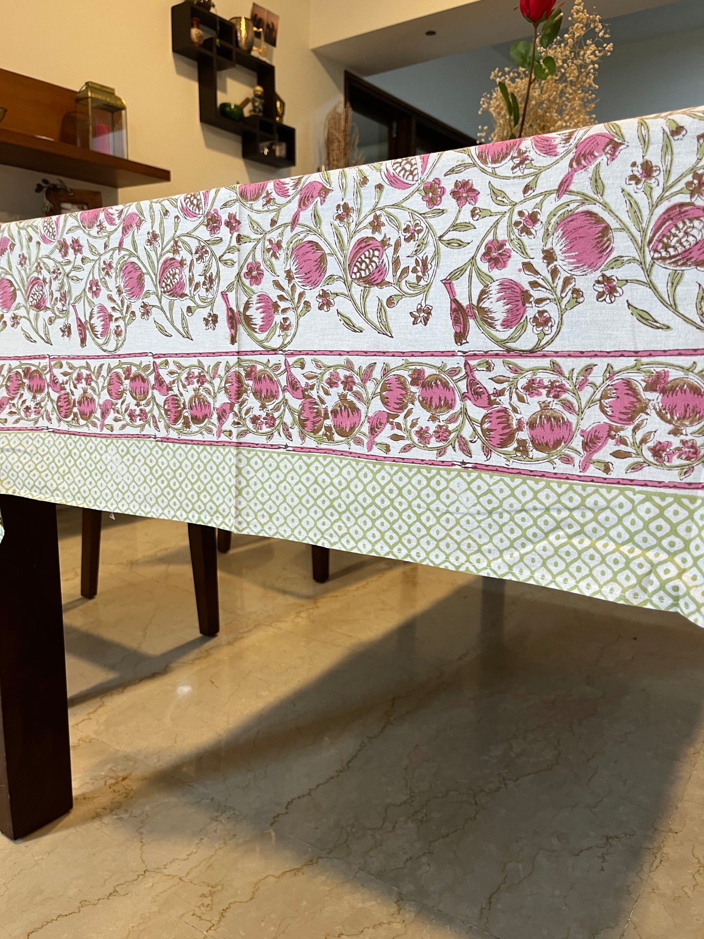 Table Cover - Gulabo