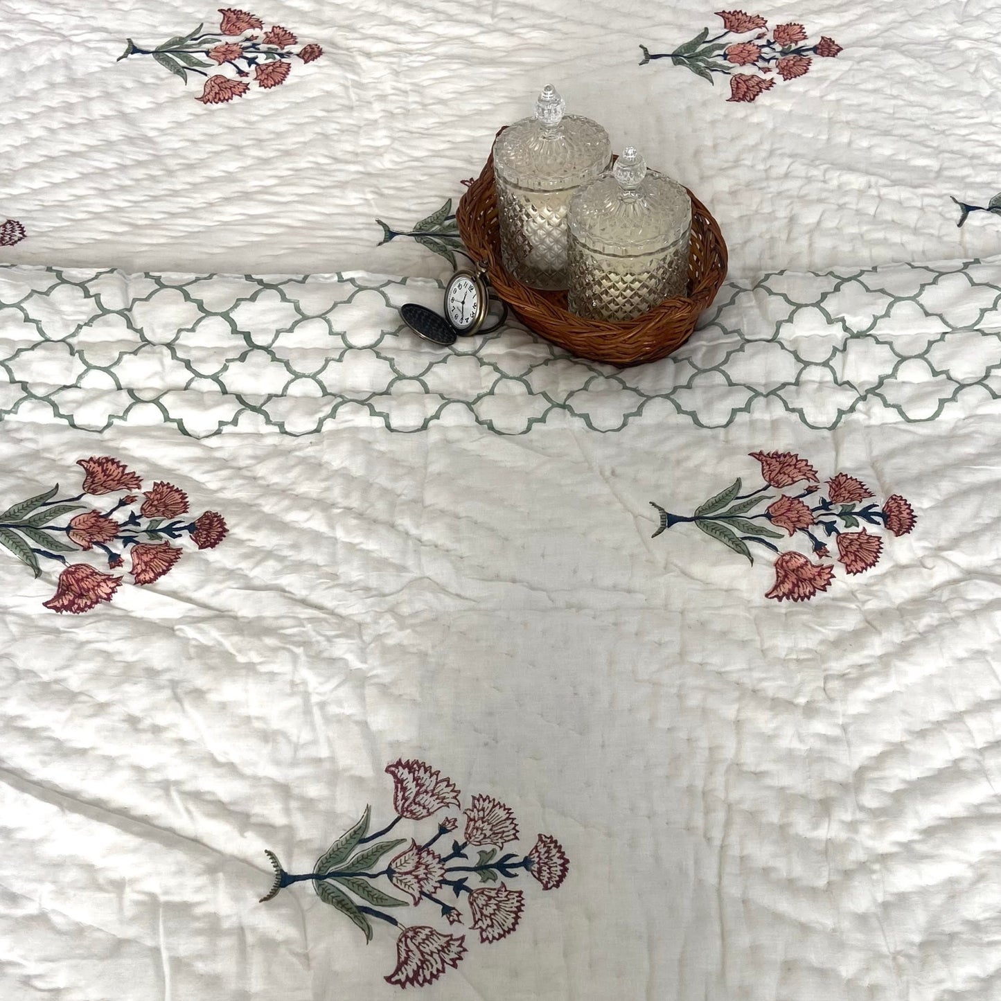 Daisy Dream Single Bed Reversible Quilt