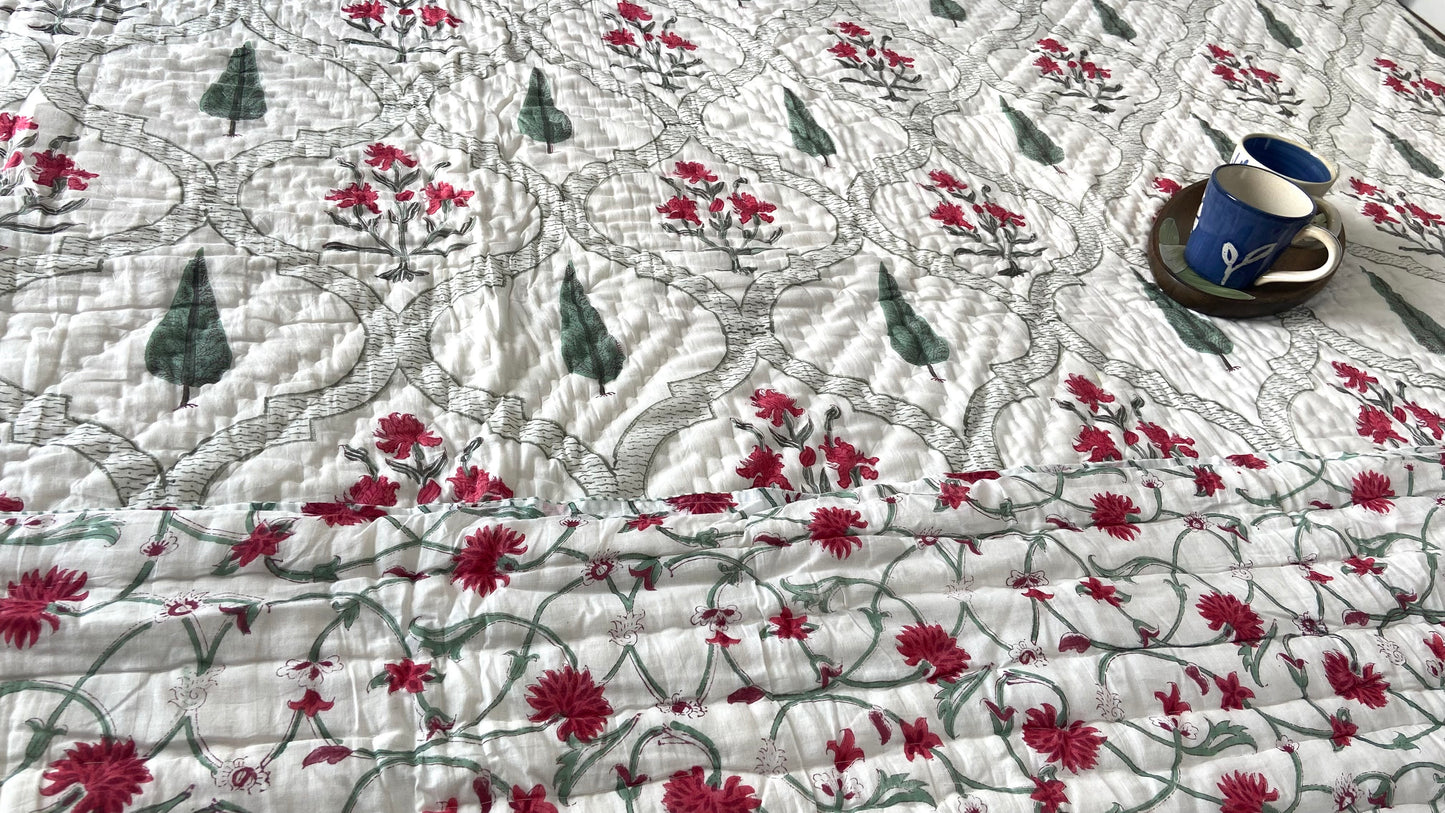 Nazaraa Reversible Cotton King Sized Quilt