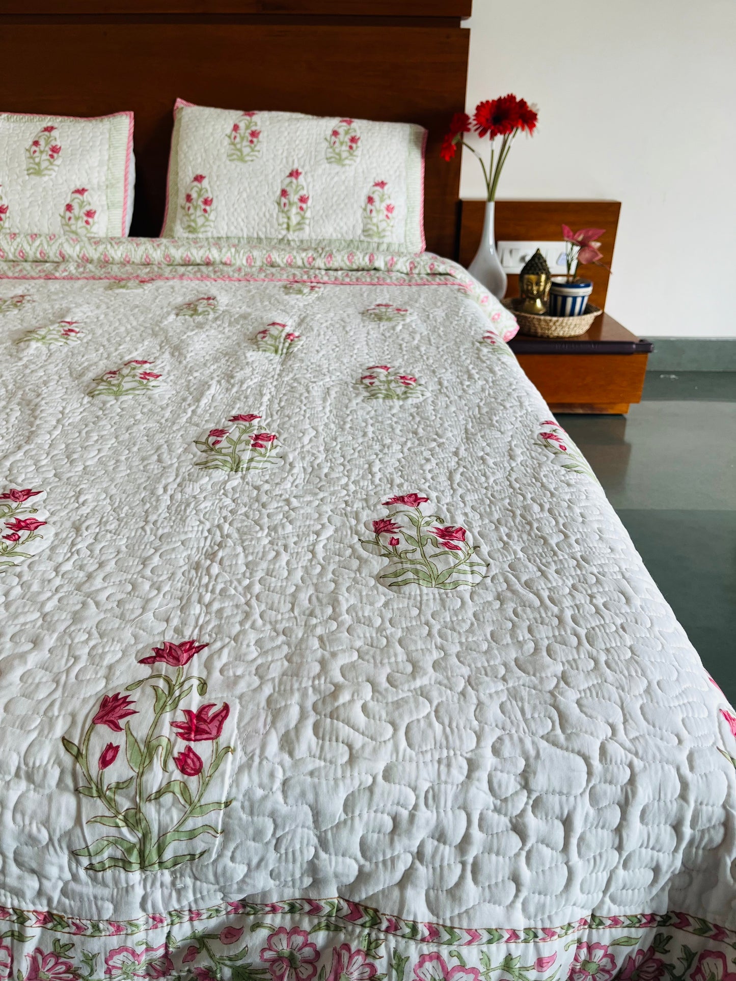 Moh Reversible Quilted Bedcover