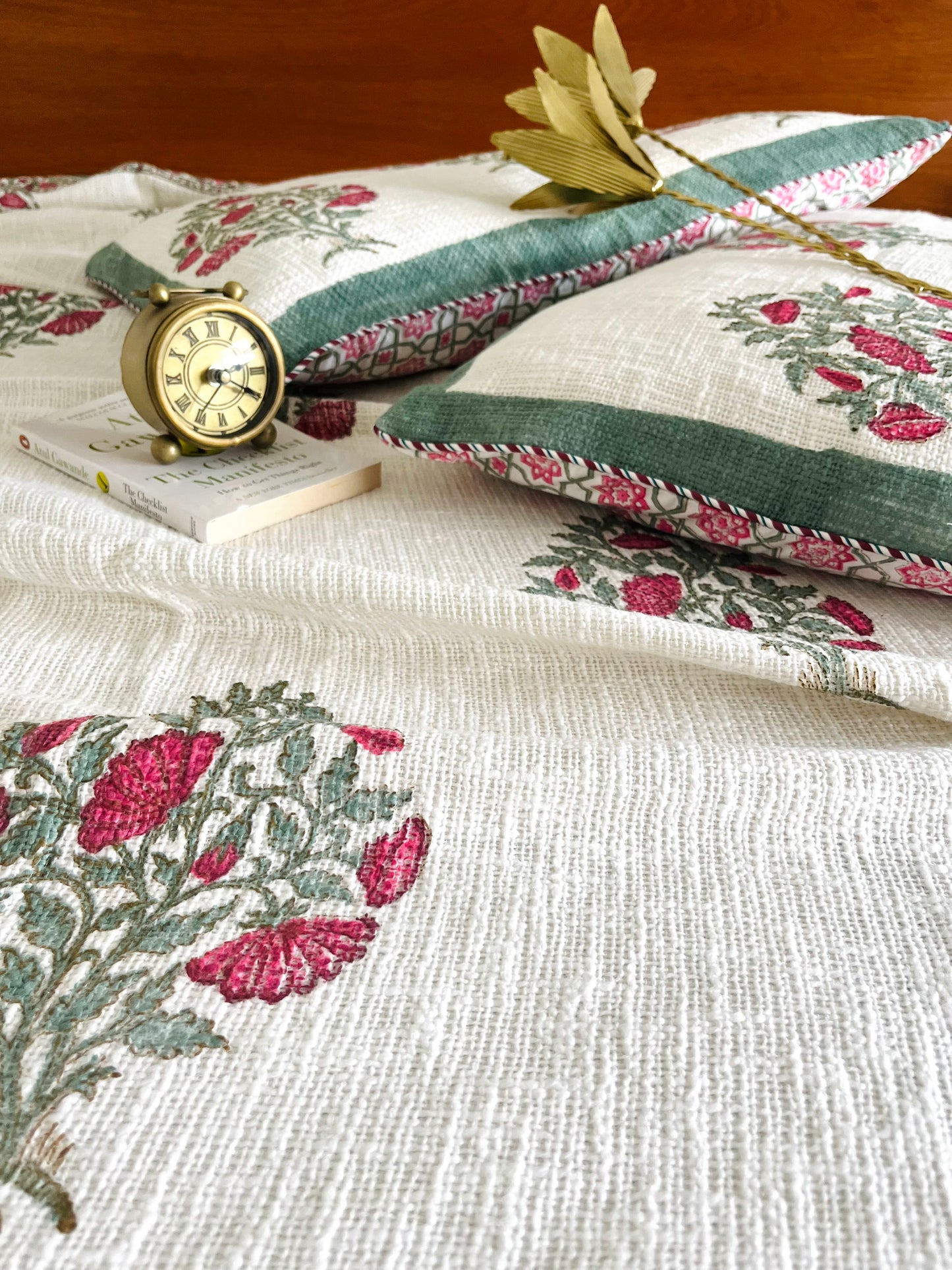 Azure Breeze Jute Bedcover