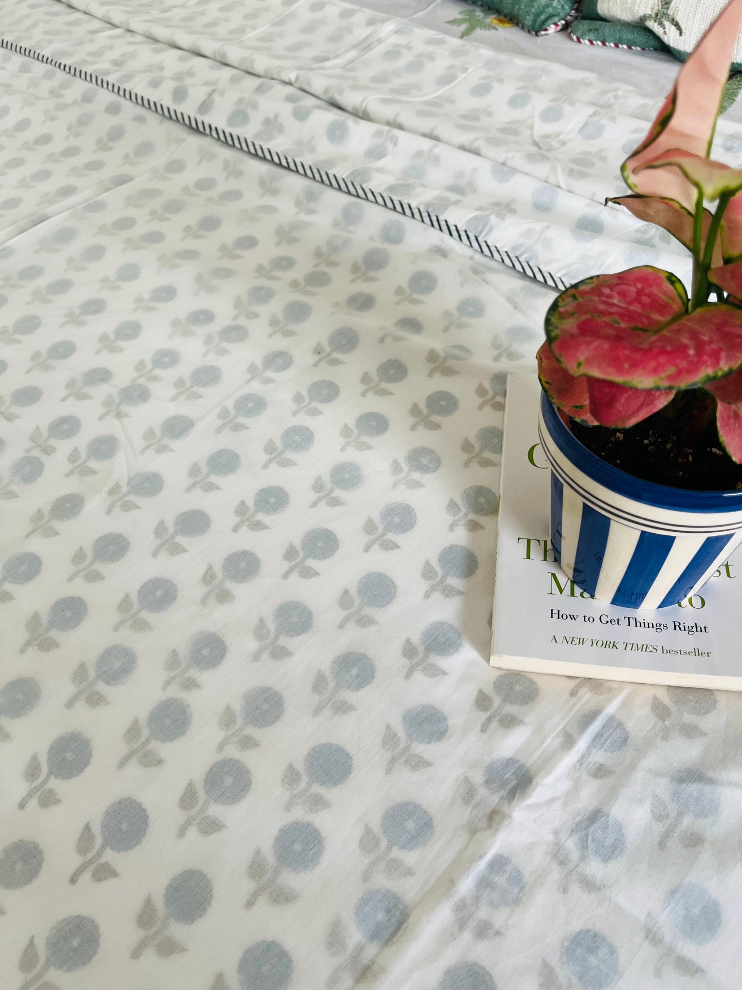 Serene Blue Motif Reversible 3d King Sized Mulmul dohar