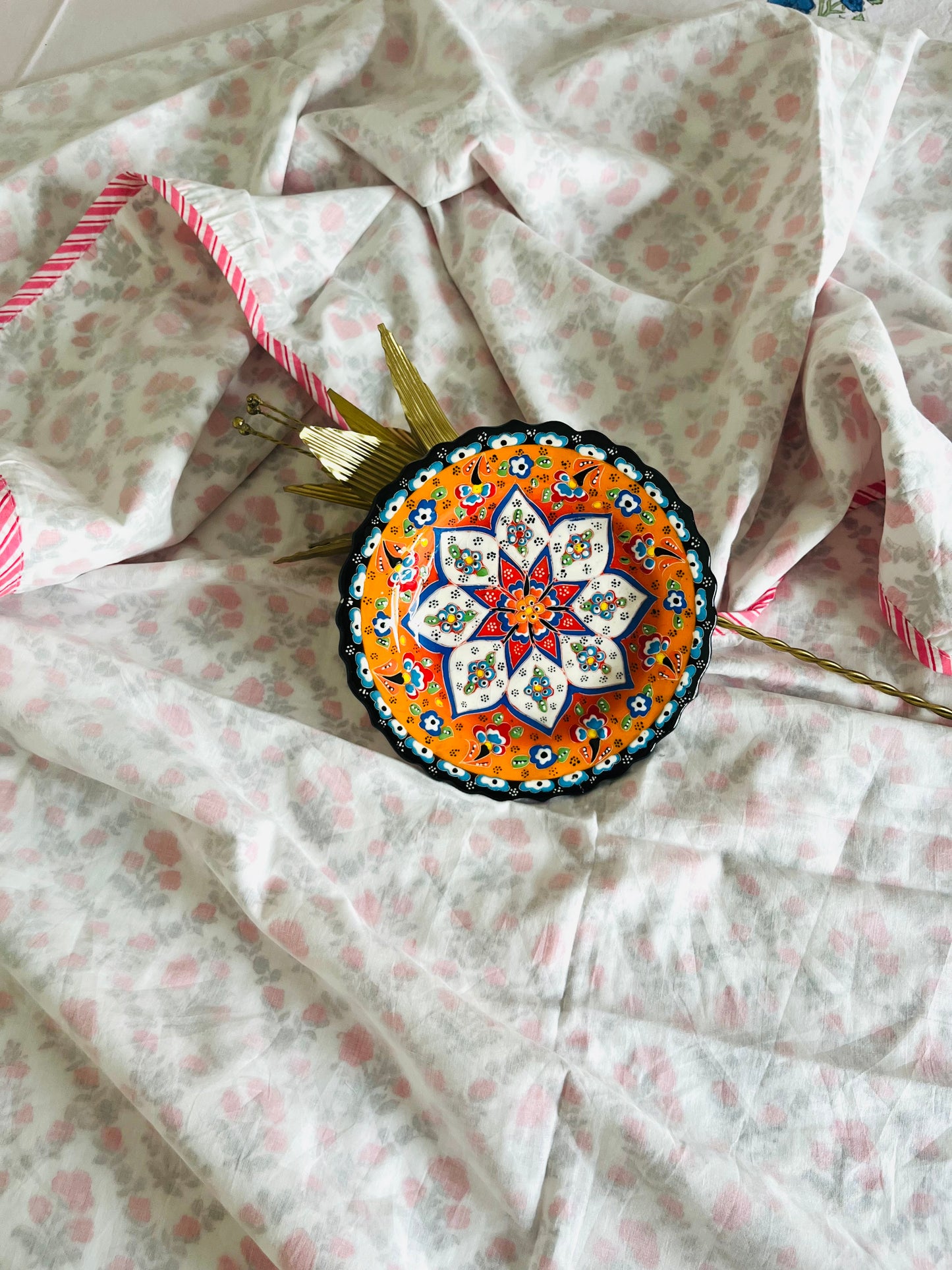 Strawberry Swirl 3D Reversible King Sized mulmul dohar