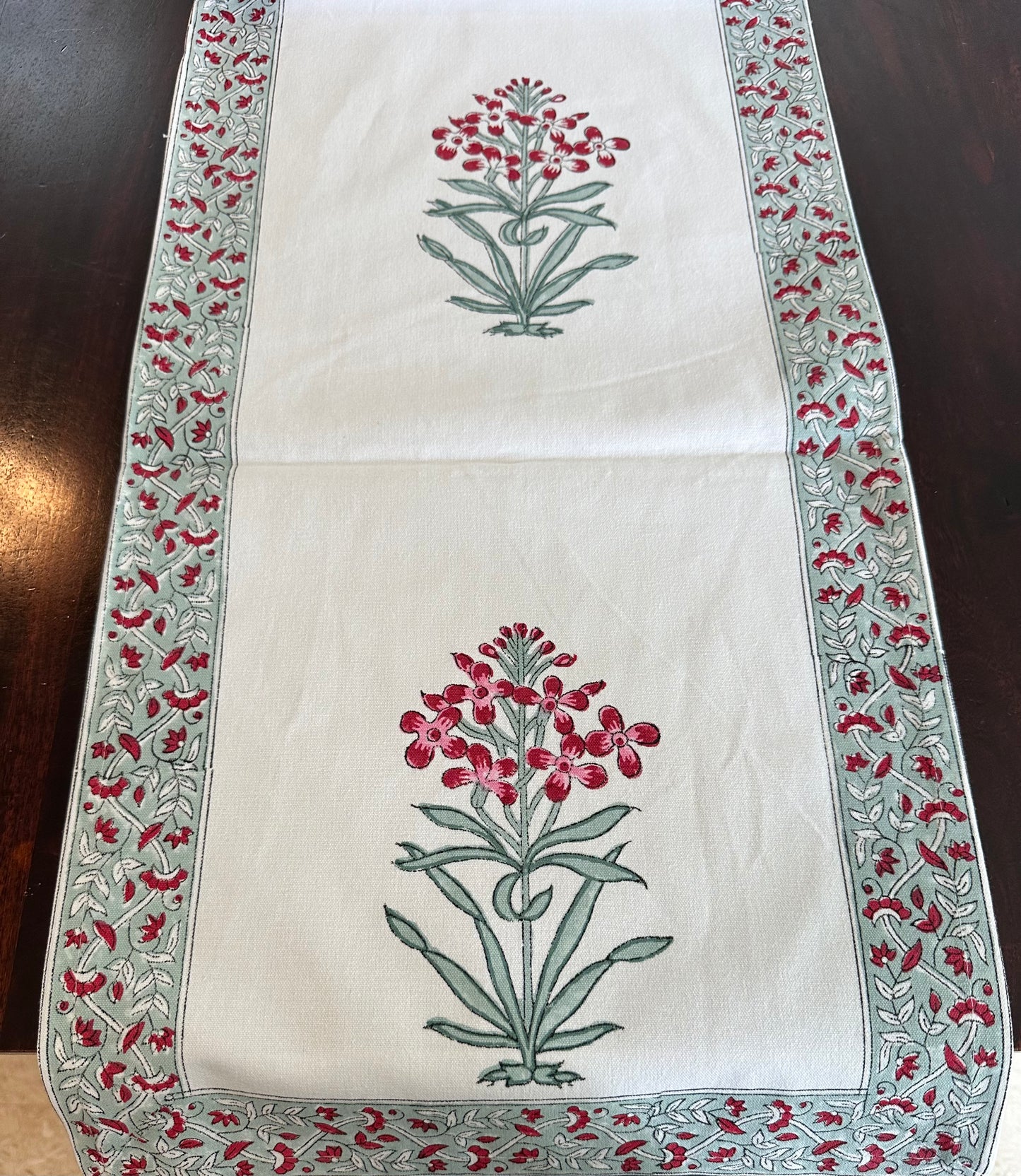 Red Amaryllis Table Runner
