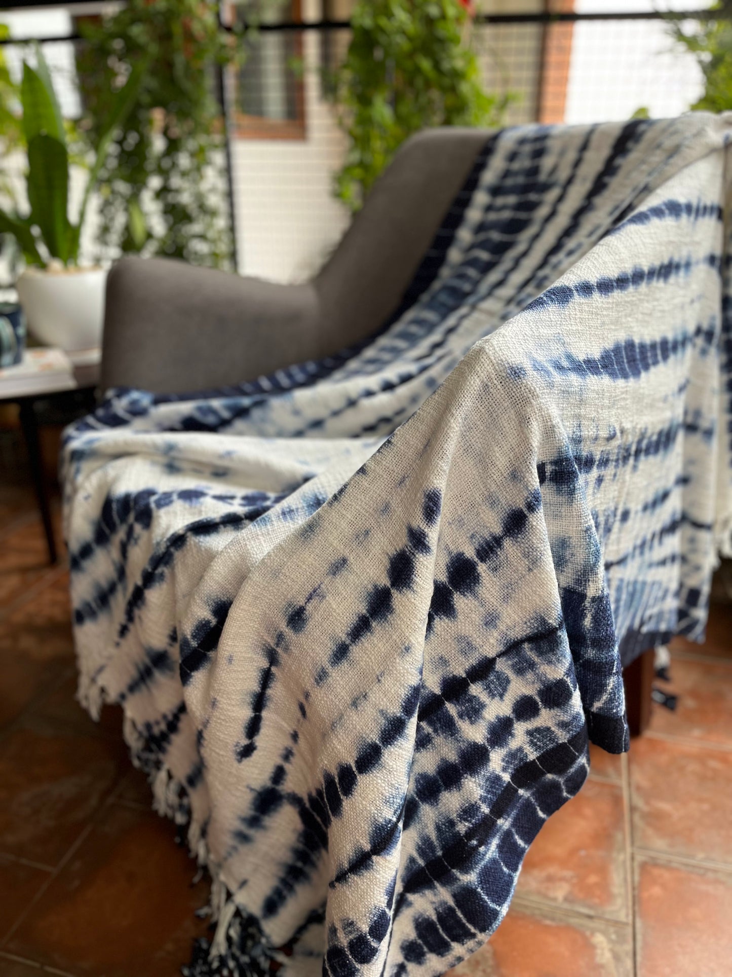 Shibori Elegance Sofa Throw