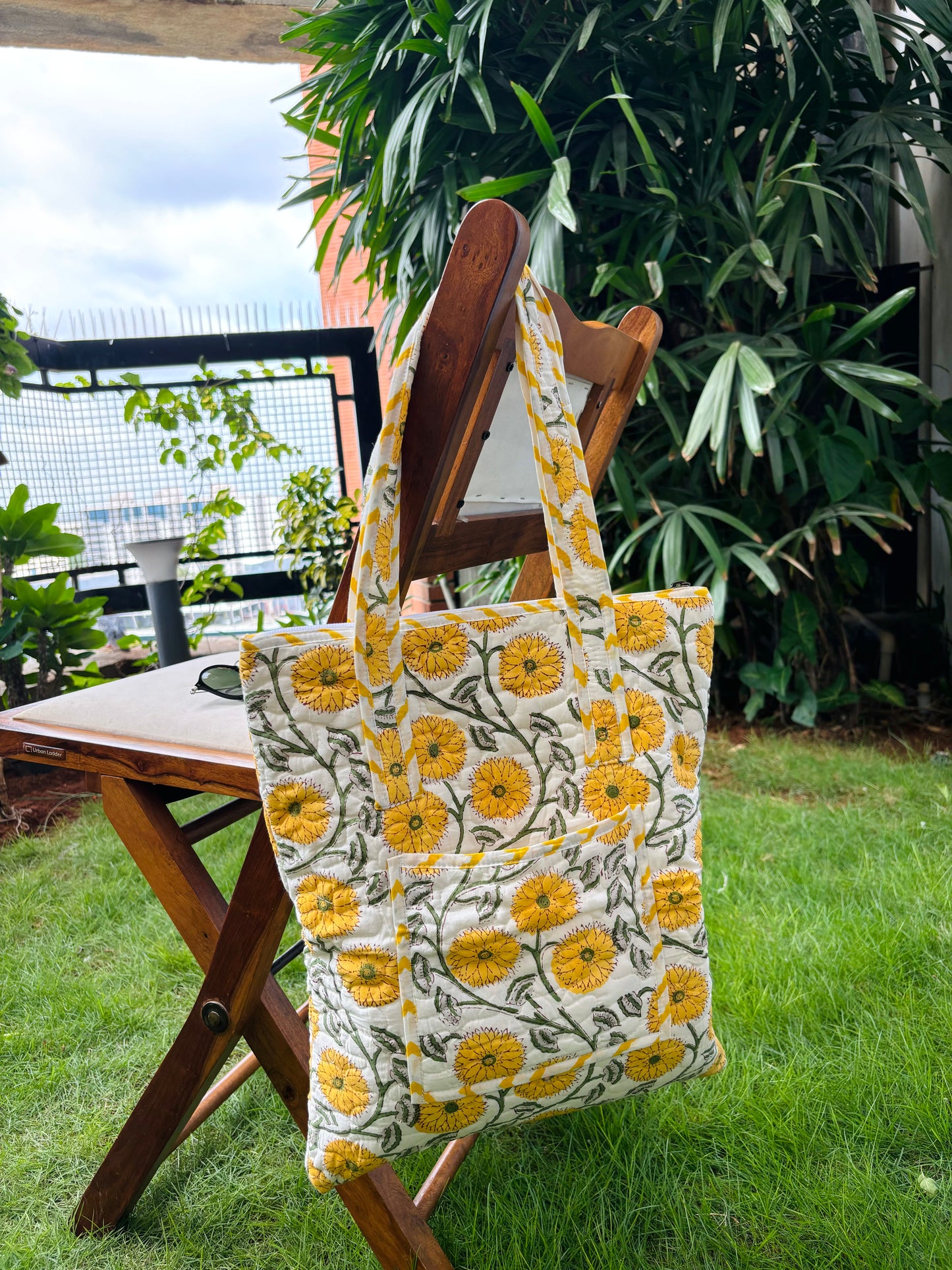 Sunshine sparkle Tote Bag