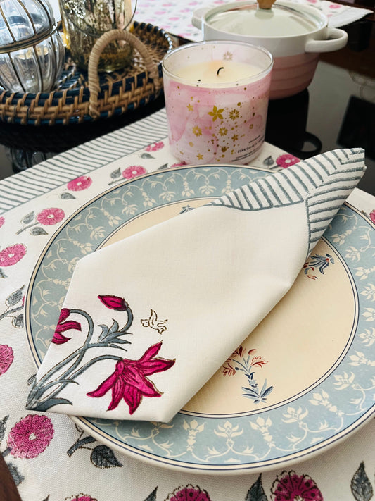 Petunia Petals Table Mats & Napkins - Set of 6