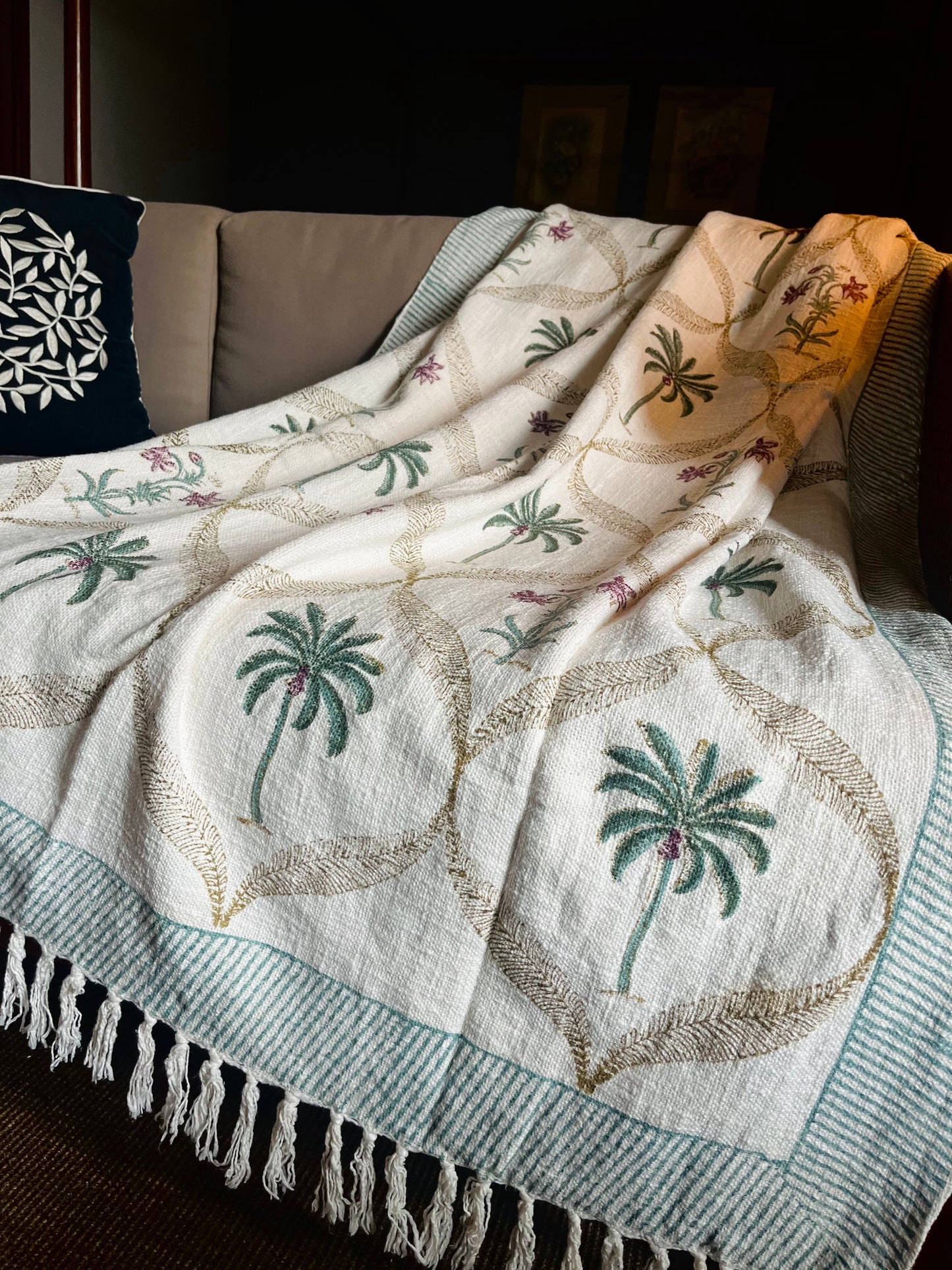 Palm Jaal Sofa Throw