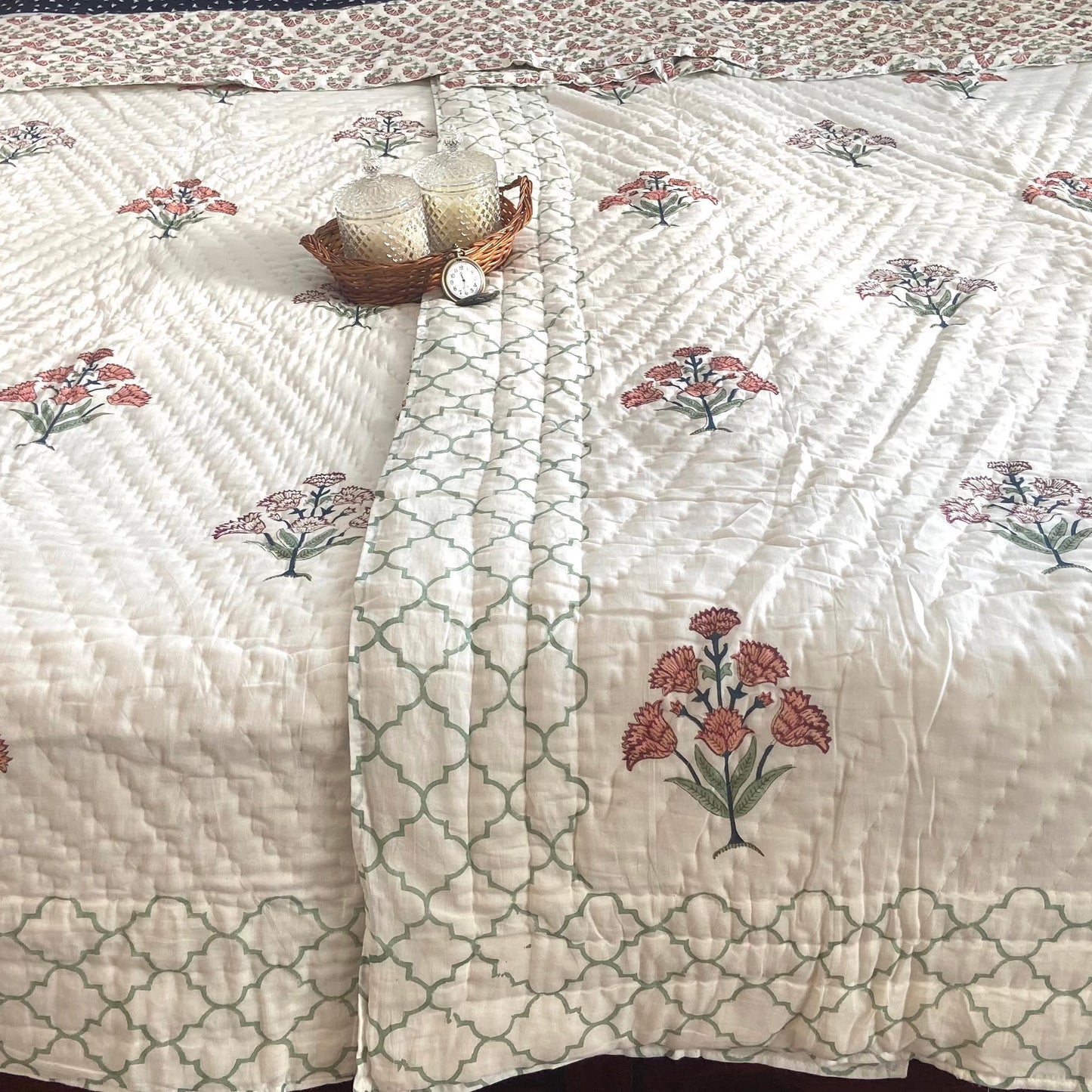 Daisy Dream Single Bed Reversible Quilt