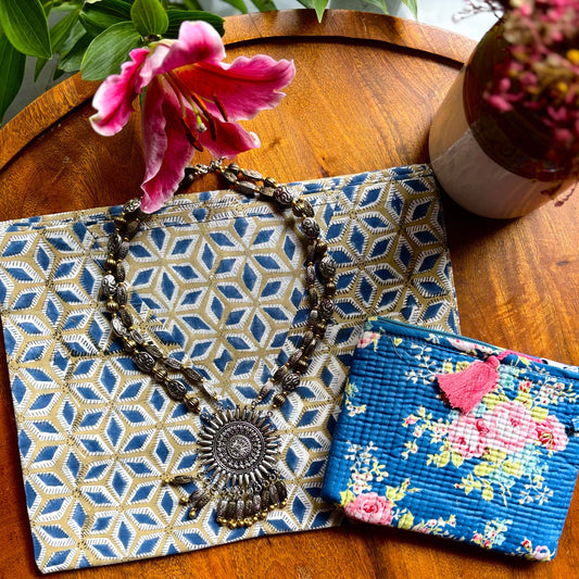 Unwrap joy with the gift (Kaftan & Utility pouch)