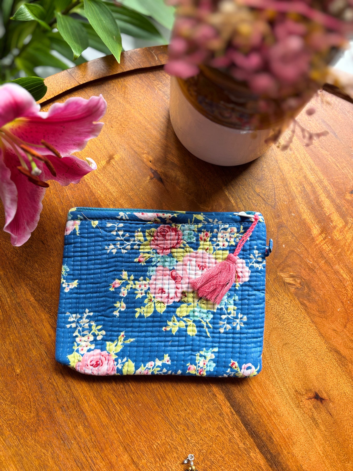 Unwrap joy with the gift (Kaftan & Utility pouch)
