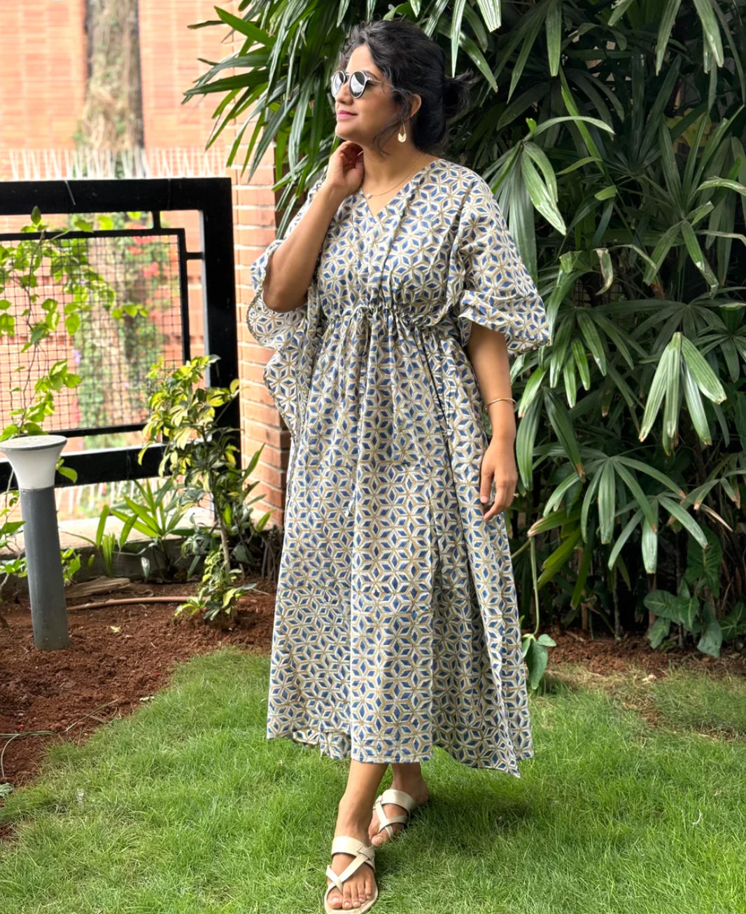 Unwrap joy with the gift (Kaftan & Utility pouch)