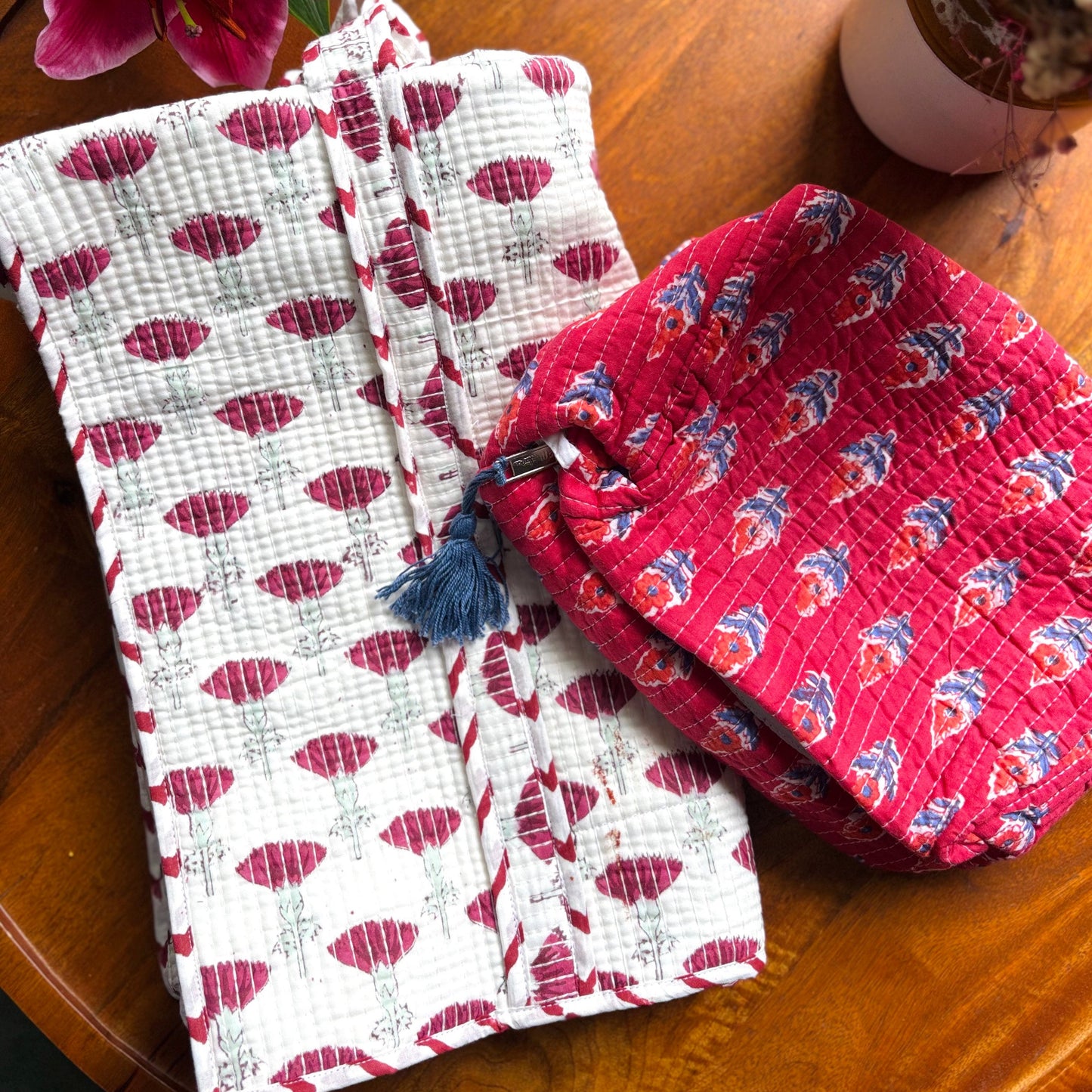 Gift Pop for her (Tote & Utility Pouch)