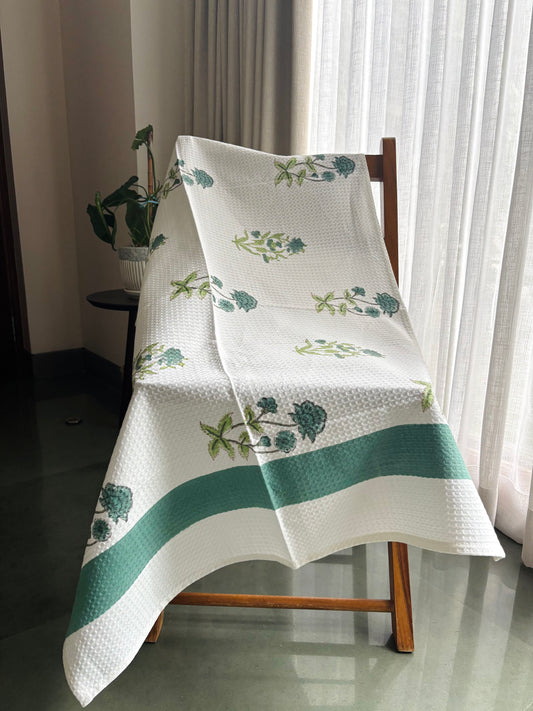 Green Leaf tone Bath Towel