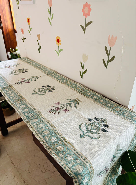 Regal Linen Table Runner