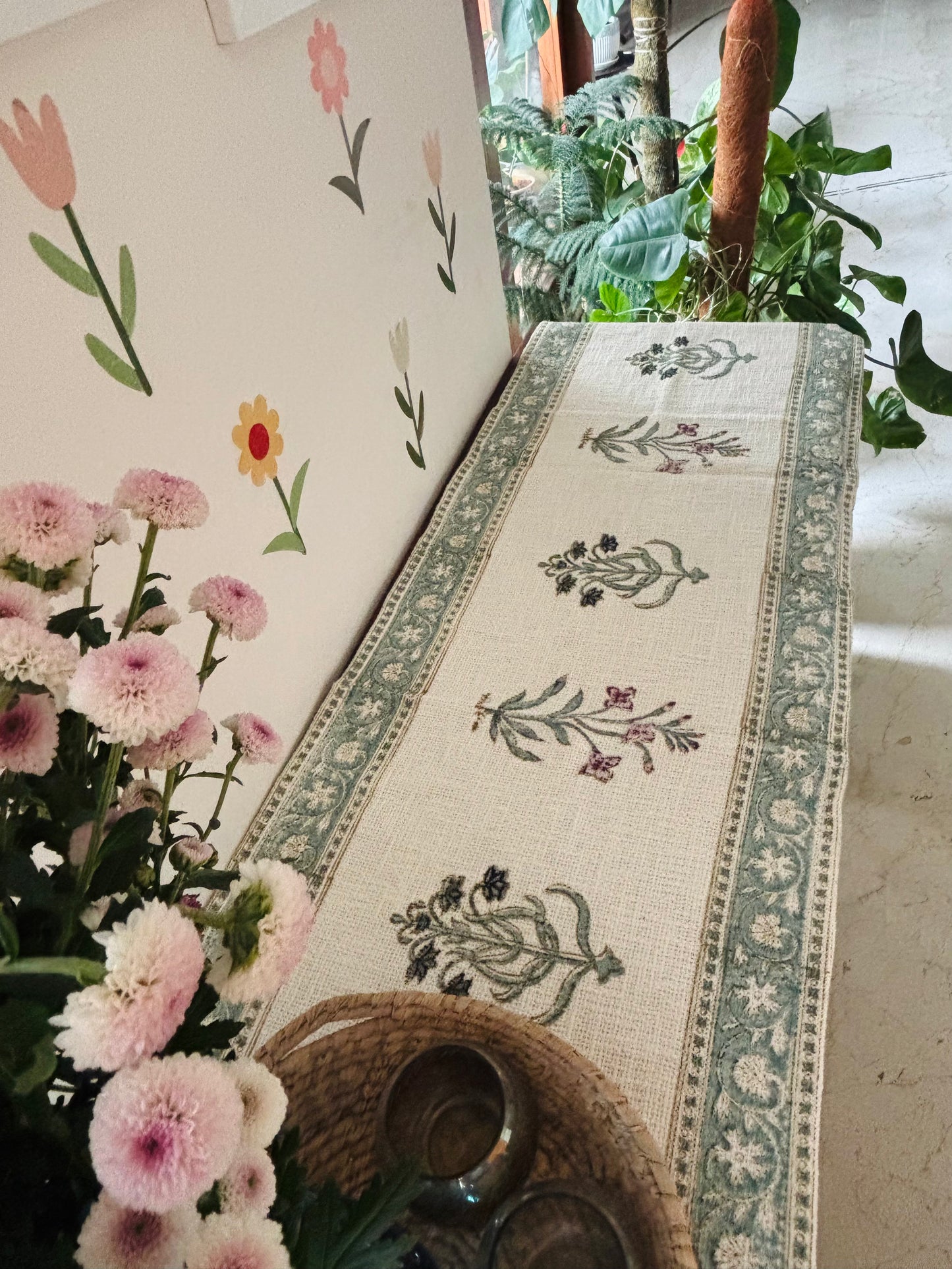 Regal Linen Table Runner
