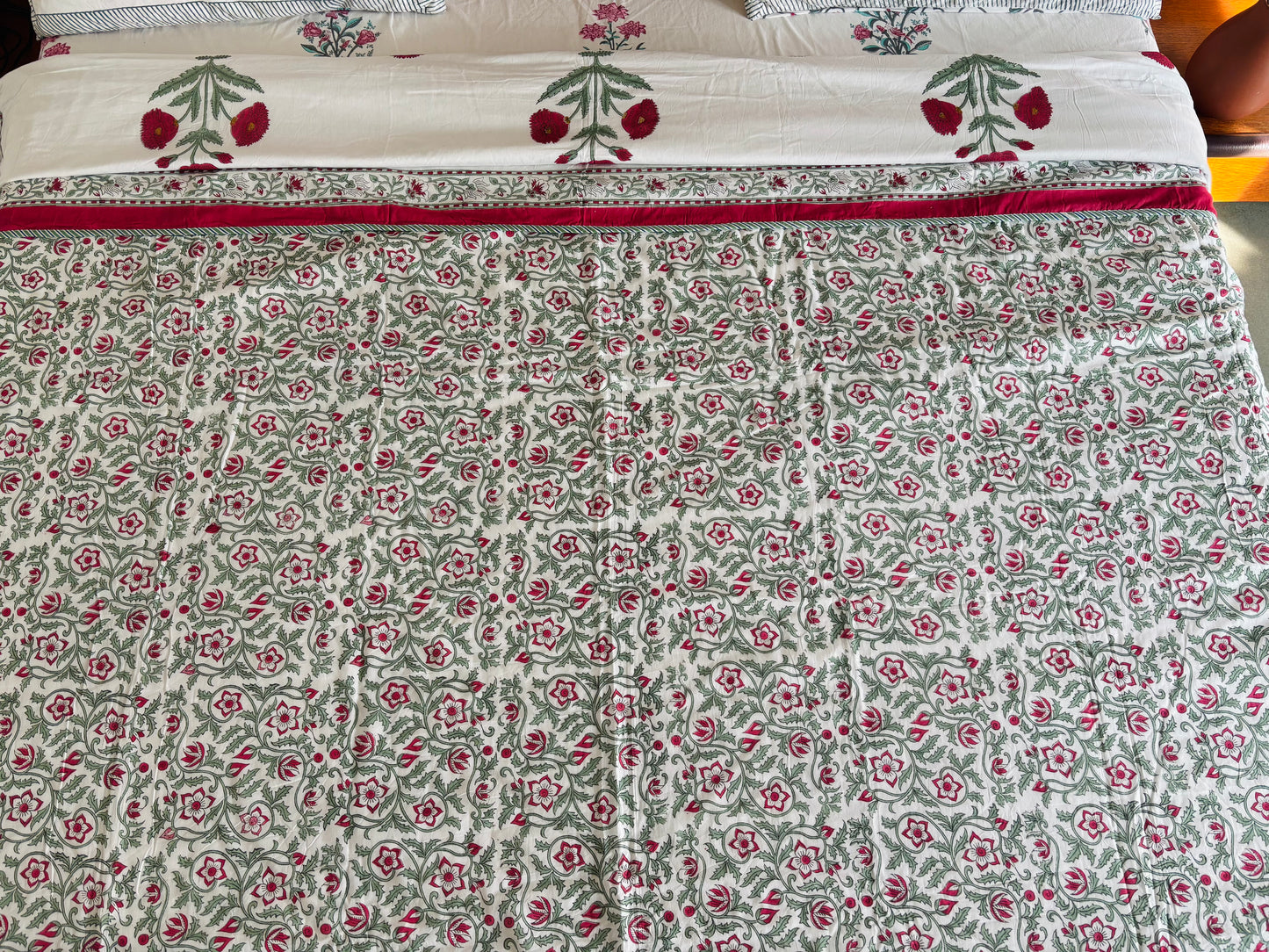 Mughal Buta Reversible King sized Dohar