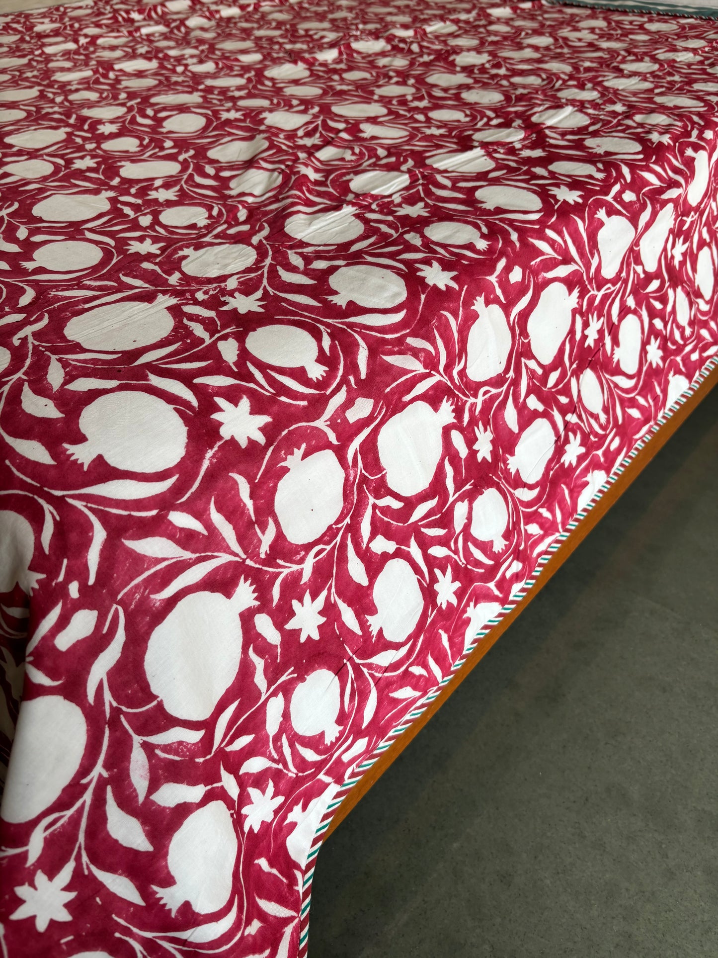 Anaar Motif Reversible Hand Block Printed Cotton Dohar — Single Bed