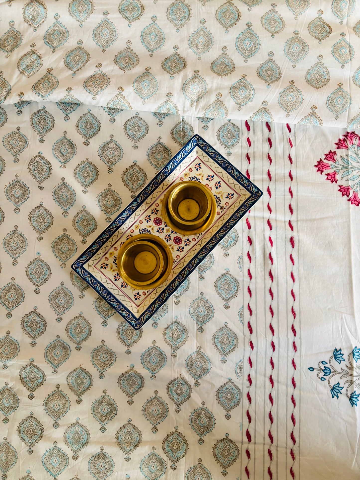 Royal Motif Reversible Hand Block Printed Cotton Dohar — King Size