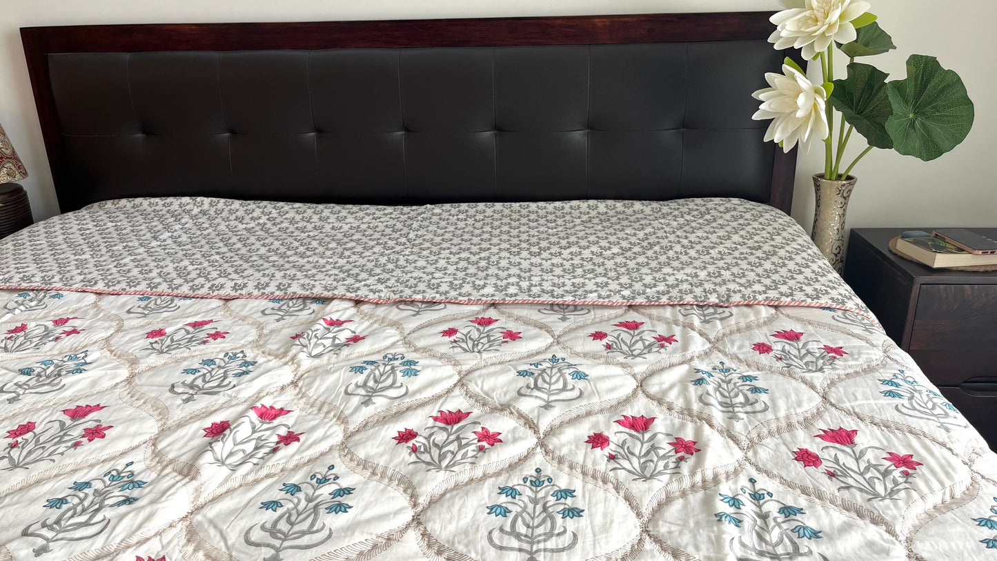 Nazrana Reversible Cotton King Sized Quilt