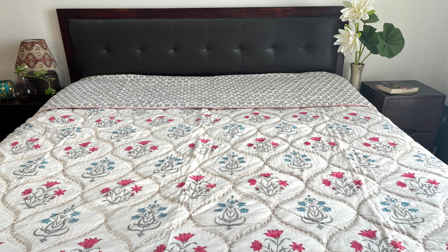 Nazrana Reversible Cotton King Sized Quilt