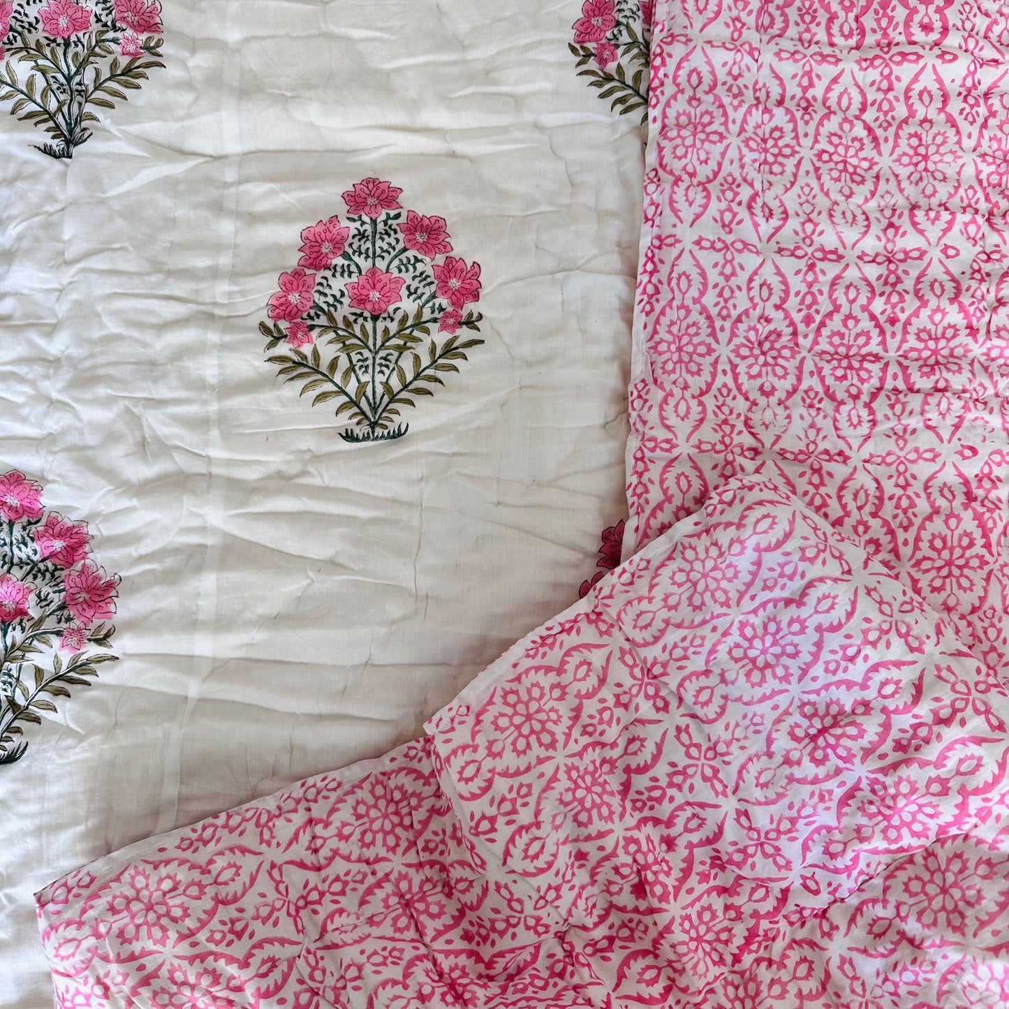 Dreamland Reversible Single Bed Cotton Quilt