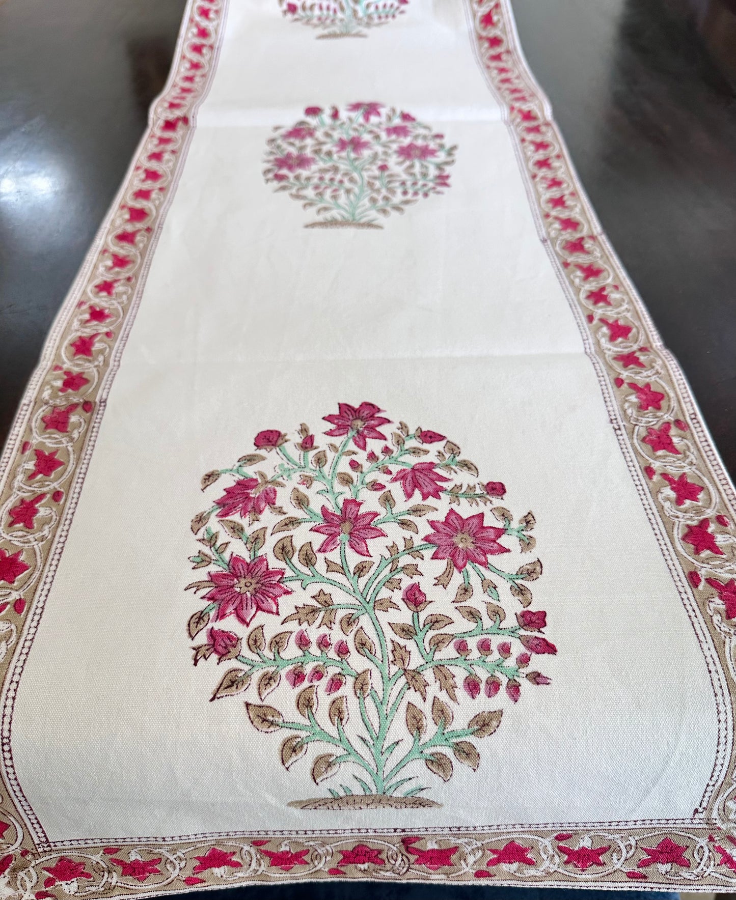 Guldasta Table Runner