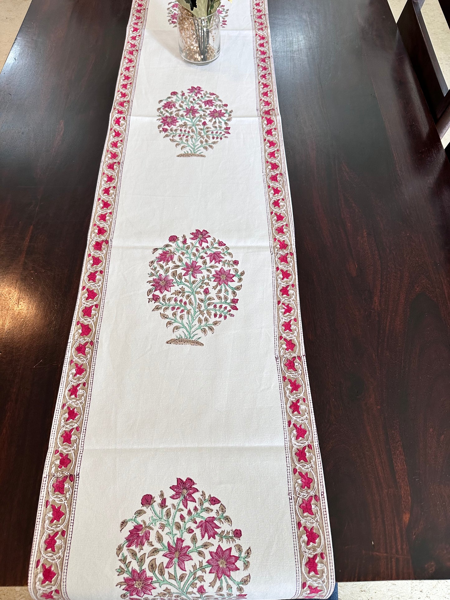 Guldasta Table Runner