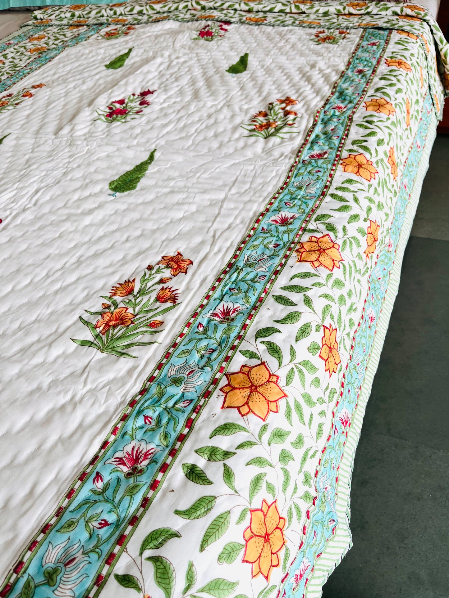 Garden Blooms Reversible Single Bed Cotton Quilt