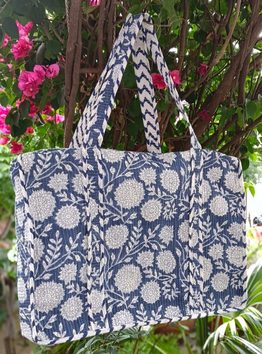 Nargis Tote Bag