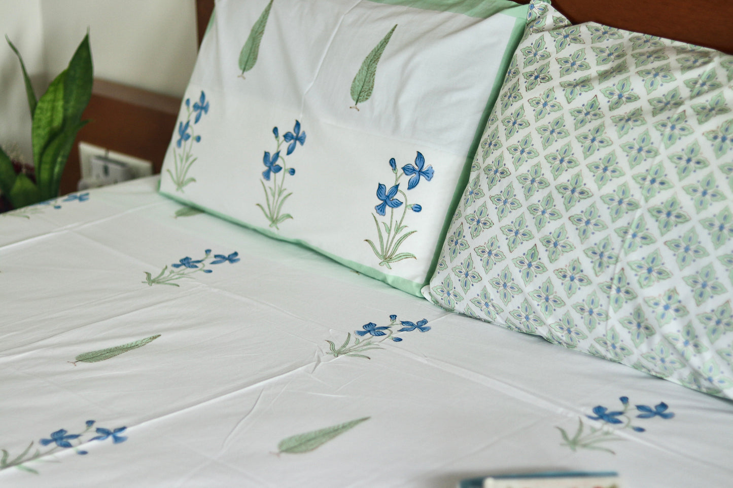 Cypress Floral Bedsheet