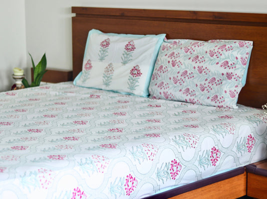 Pink Floral Bedsheet