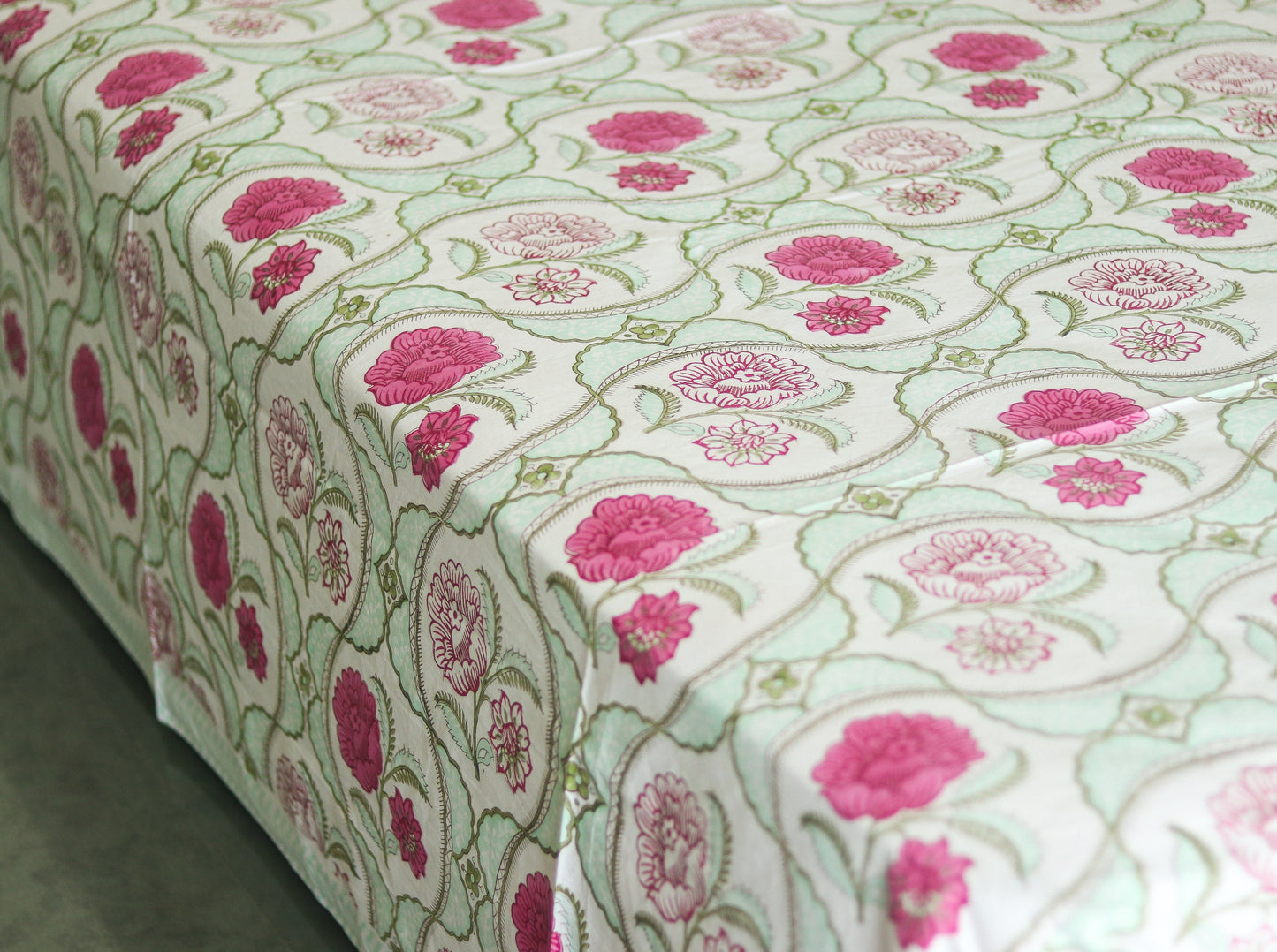 Green and Pink Floral Bedsheet